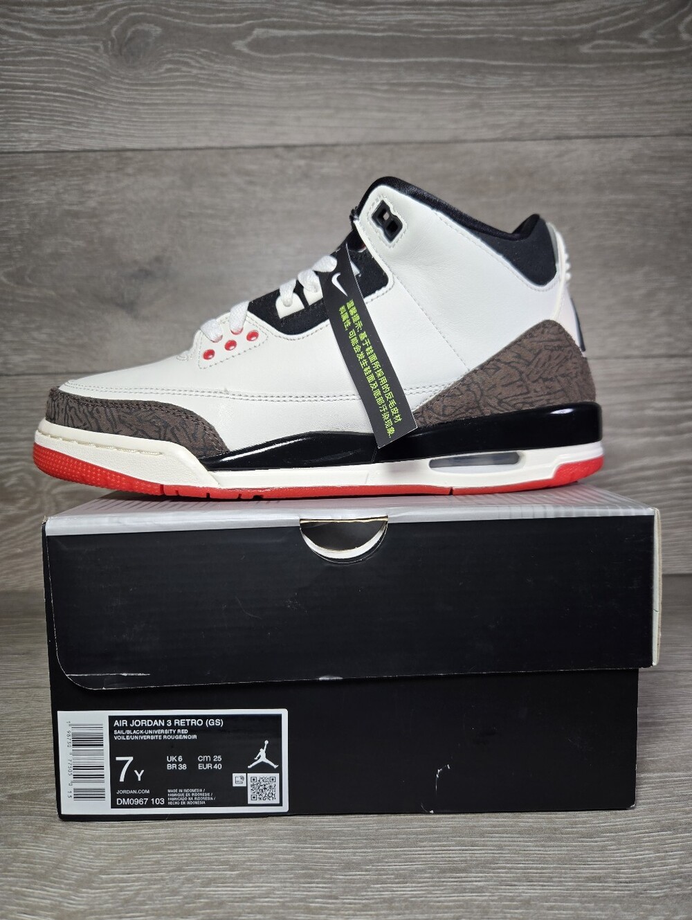 Air Jordan 3 Retro OG Shoes Worlds Best Dad DM0967-103 Size 7 Youth/ 8.5 Women